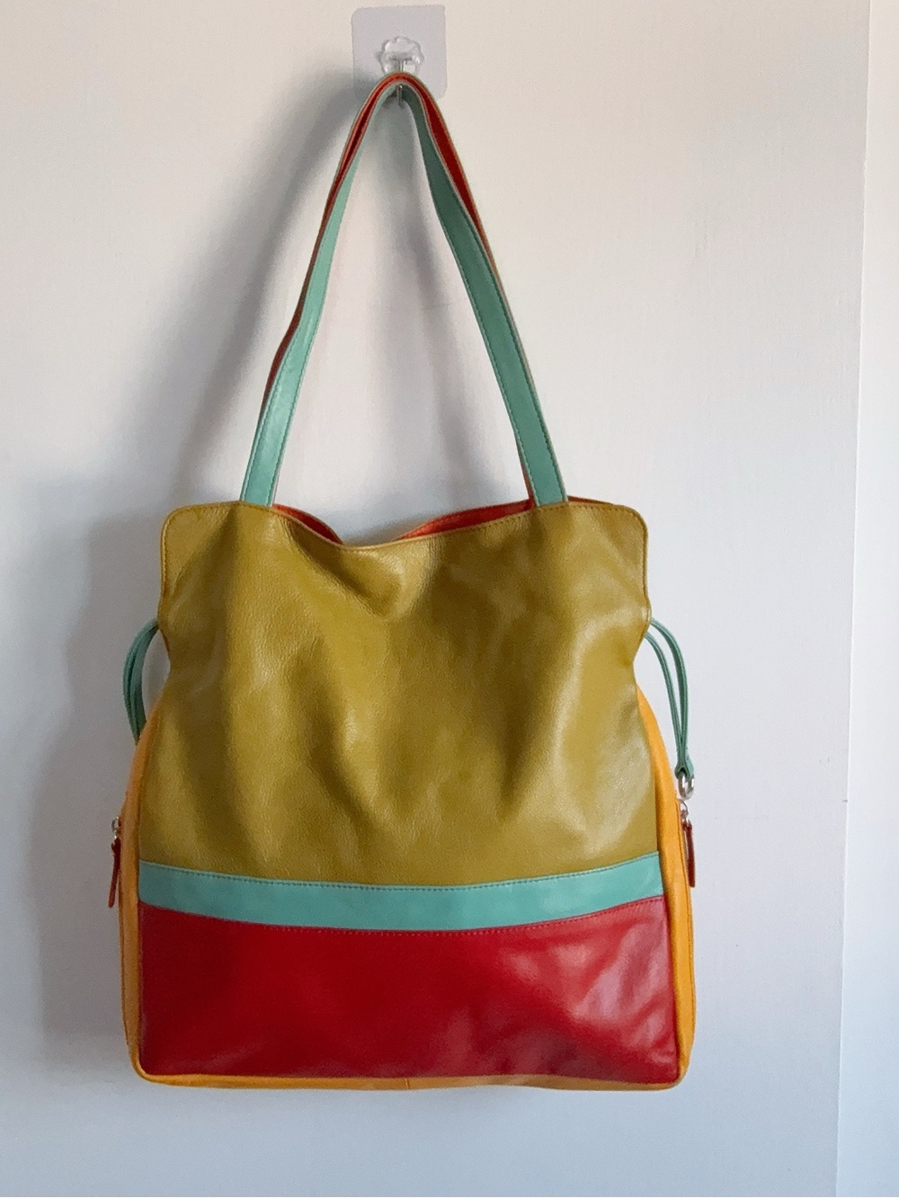ili New York Multicolor Leather Shoulder Bag Tote + Detachable Pouch - Picture 3 of 11